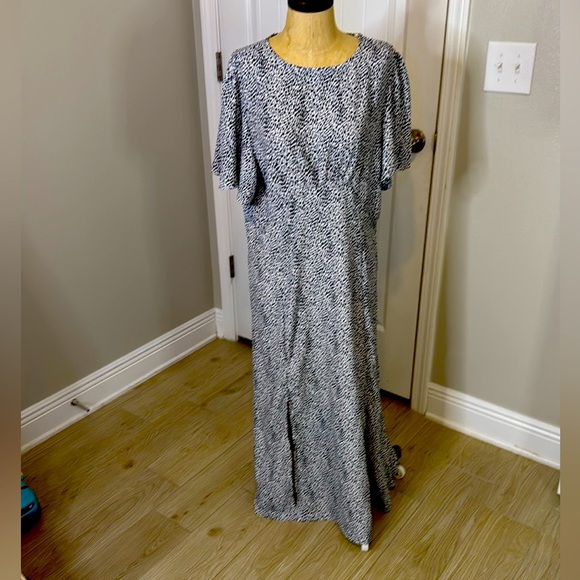 MISSGUIDED Flutter Sleeve Dalmatian Print Midi Dress, Size 14; NWT - Picture 5 of 16